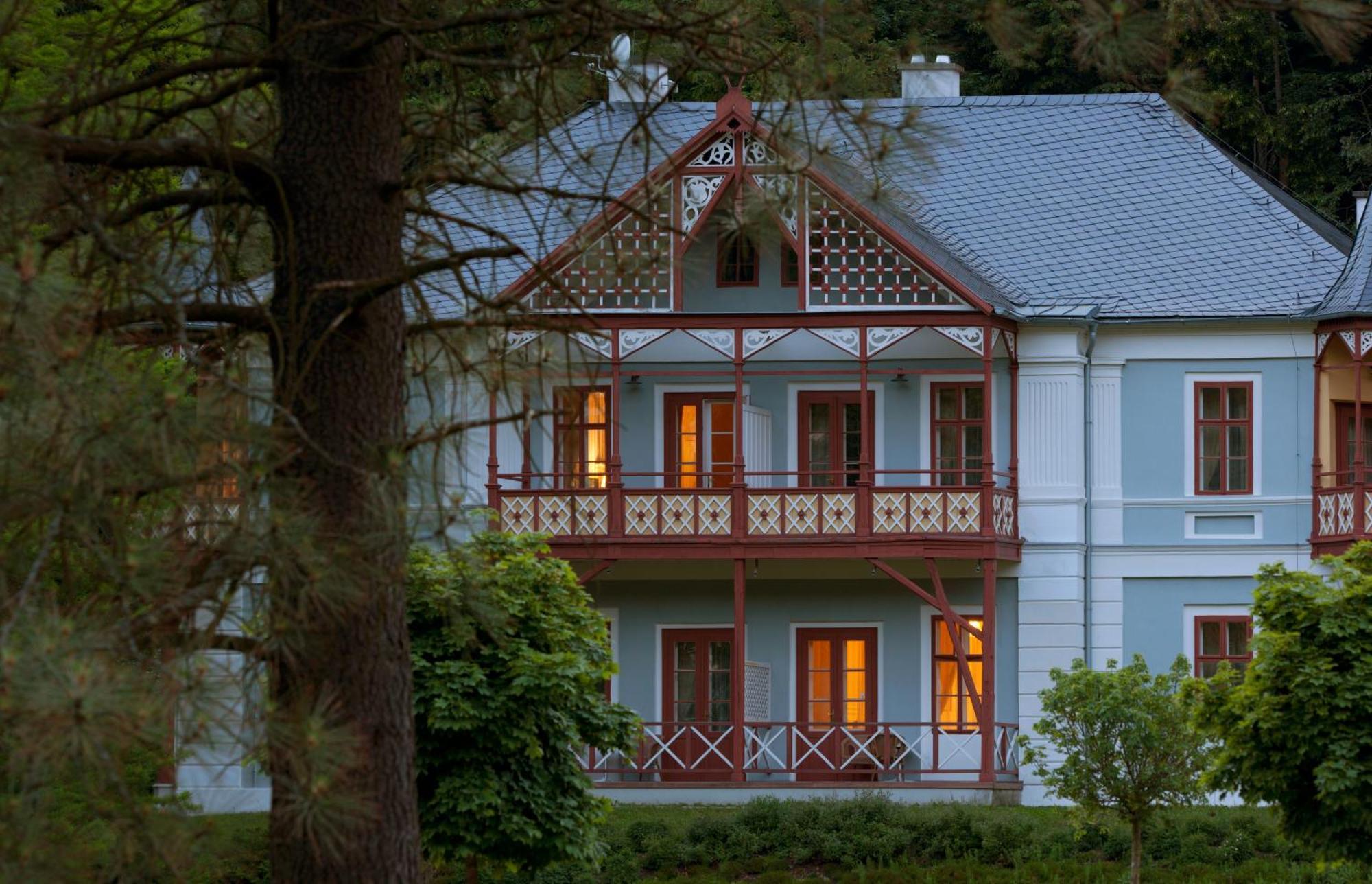 Alpska Ruze Luhačovice Exterior foto