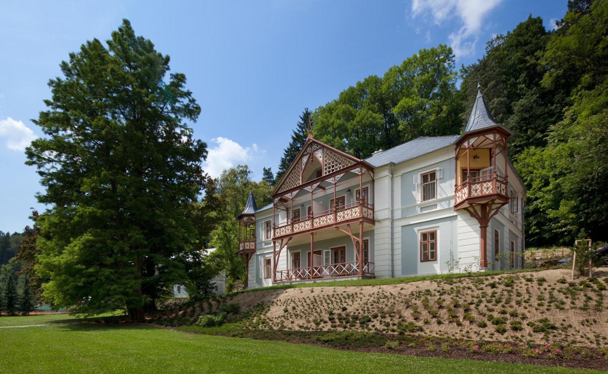 Alpska Ruze Luhačovice Exterior foto